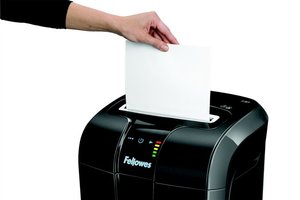 Iratmegsemmisítő FELLOWES Powershred 73Ci, konfetti, 11 lap.